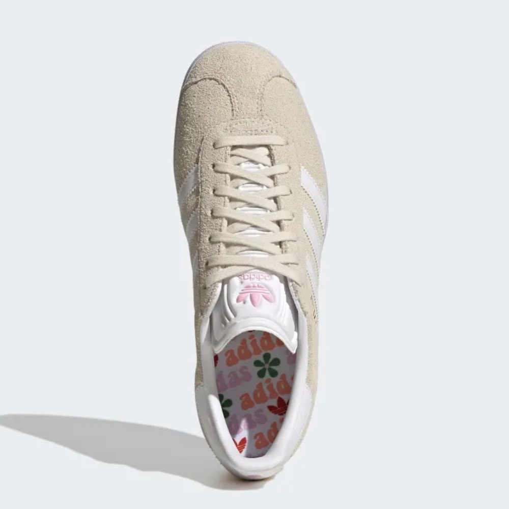 LE adidas Gazelle Off White - Picture 5 of 11